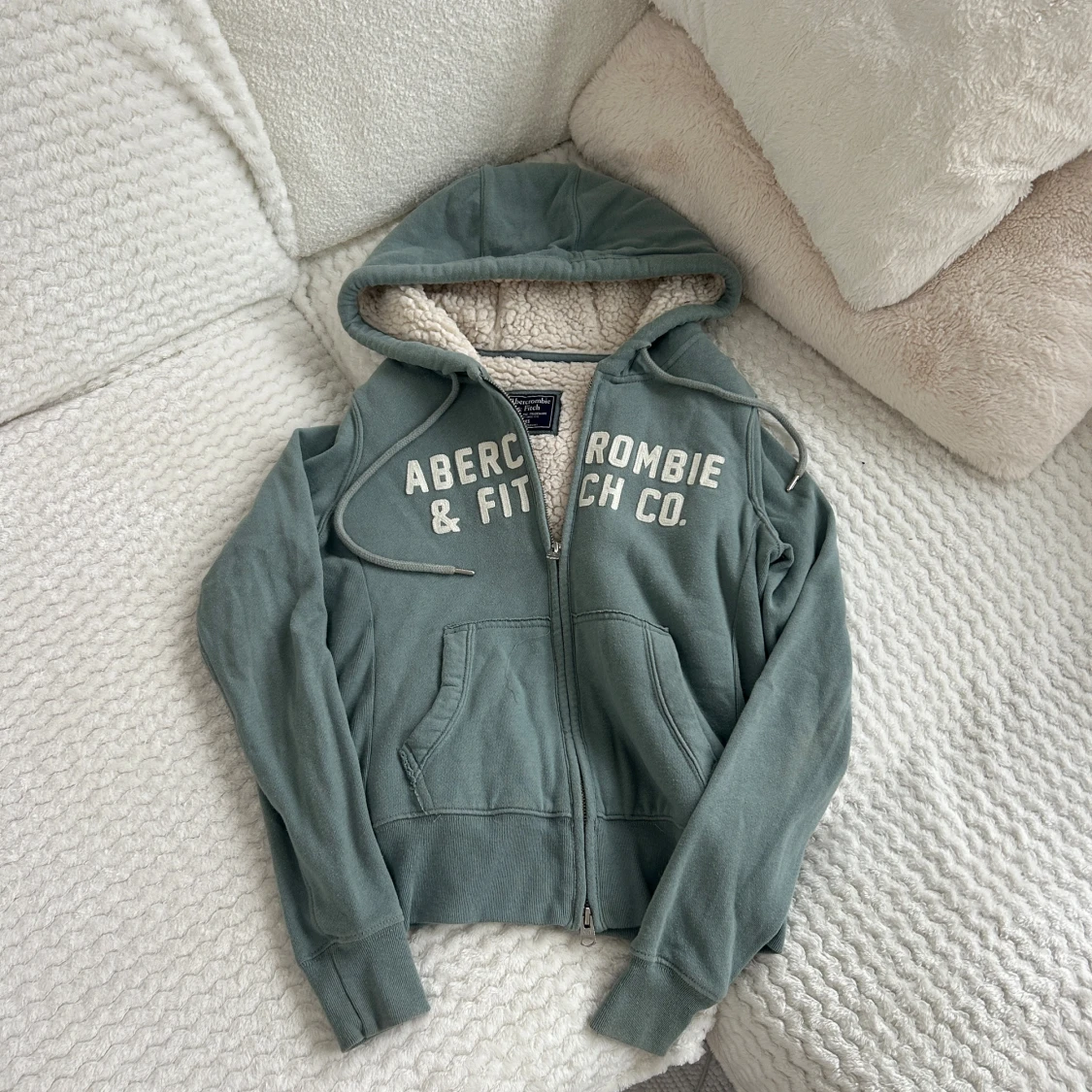 Abercrombie & fitch zip med foder  - 1