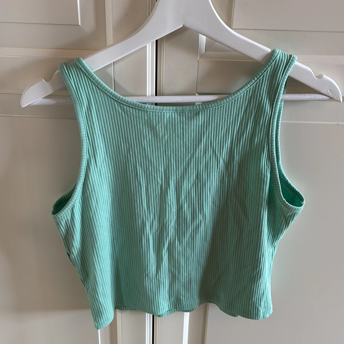 Mintgrön ribbad linnetopp från Weekday - 3