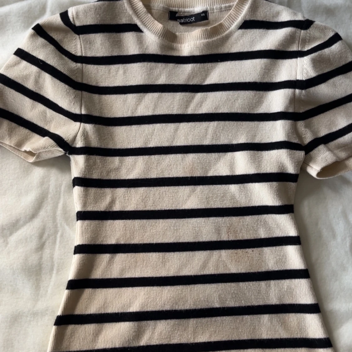 Randig stickad topp från Gina Tricot - 1