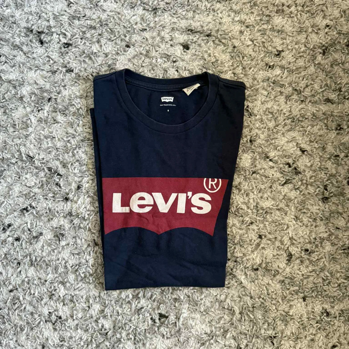 Levis tröja  - 1