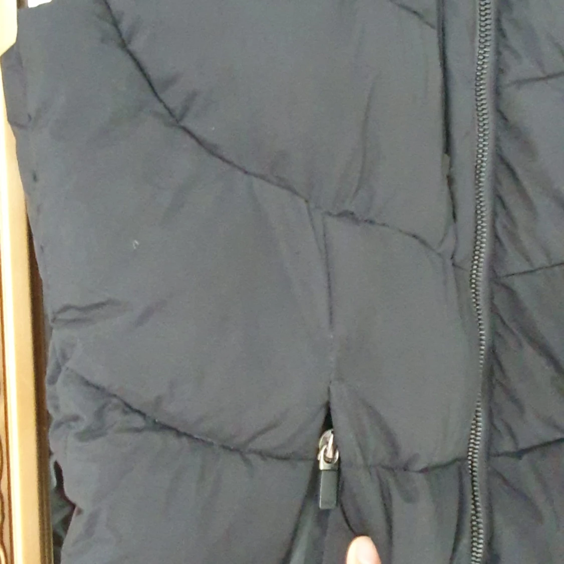 Svart dunväst från Scotch & Soda - 2