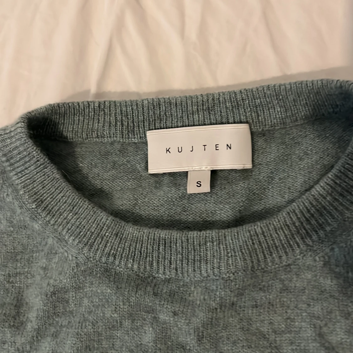 Grå kashmirtröja från Kujten - 1