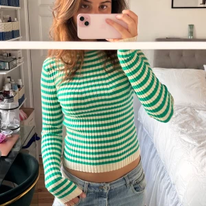 Randig tröja  - Så fin randig tröja 