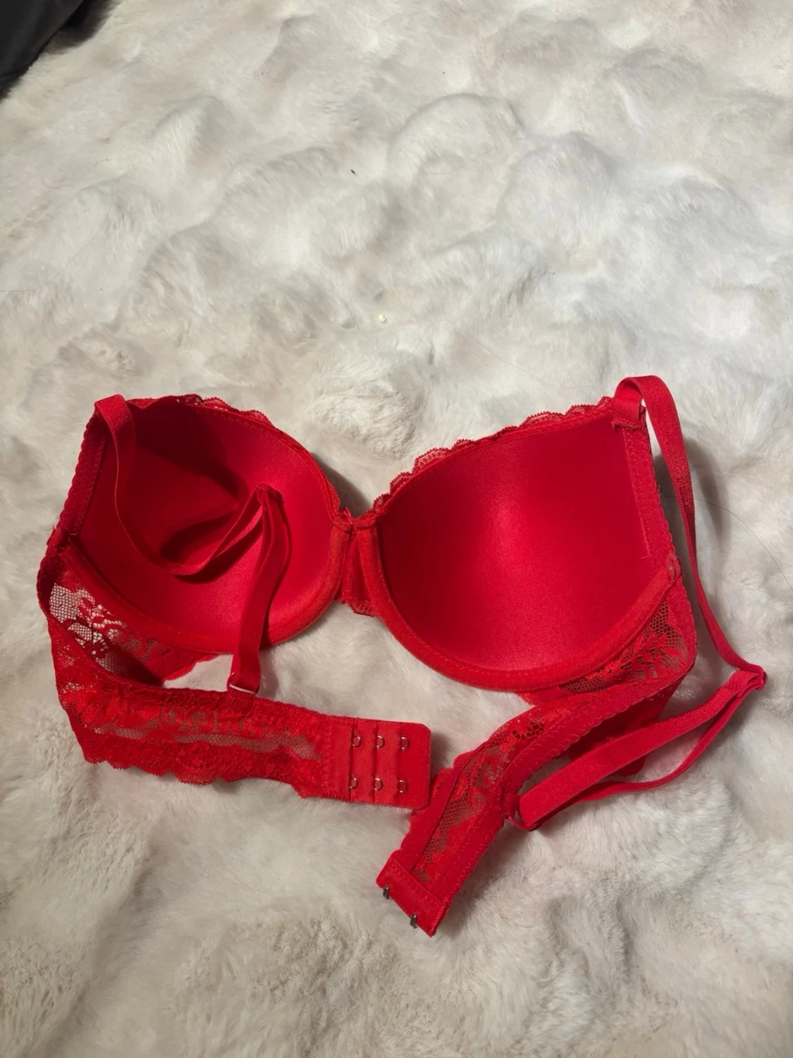 Röd bh - 1