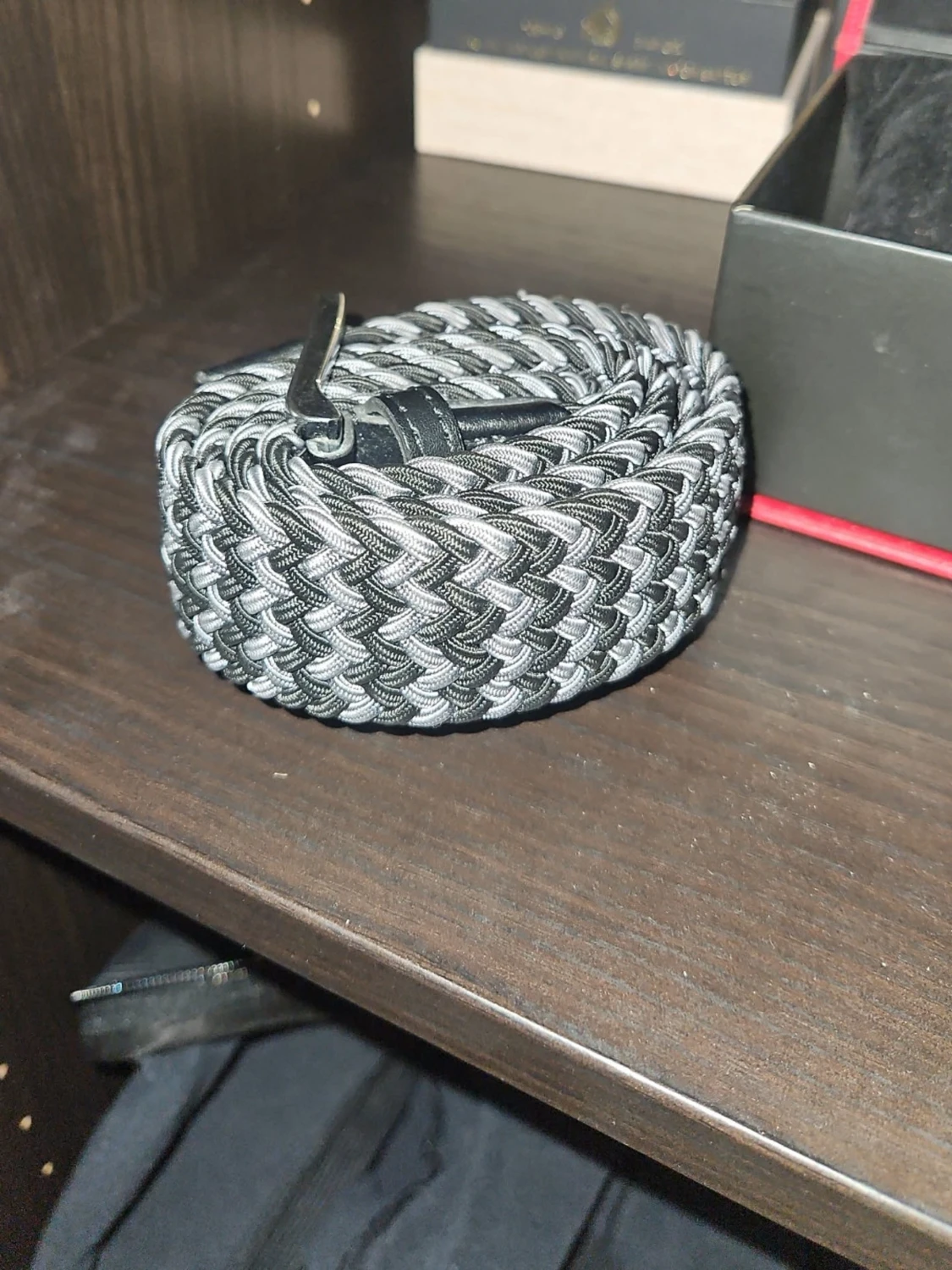 Gråsvart flätad bälte - 1