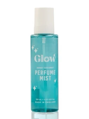 Glow Perfume Mist Cherry Bomb - Perfume mist med Cherry Bomb & Jasmine Blooms. Volym: 250 ml. Tillverkad i England. Fräsch och energisk doft för dig som vill sticka ut.