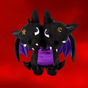 KILLSTAR Kreeptures (Tiamat) - ’Tiamat’ från Killstar Kreeptures! 💜🖤32cm hög 📏Vingarna har inbyggd ståltråd och kan justeras. Helt ny med tag och skickas i originalförpackning + dustbag ✨Köp nu 💌