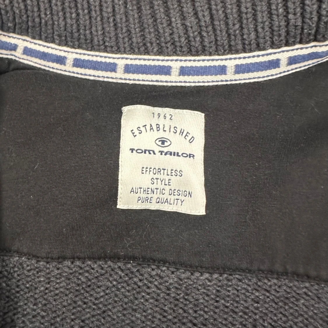 Stickad cardigan - 3