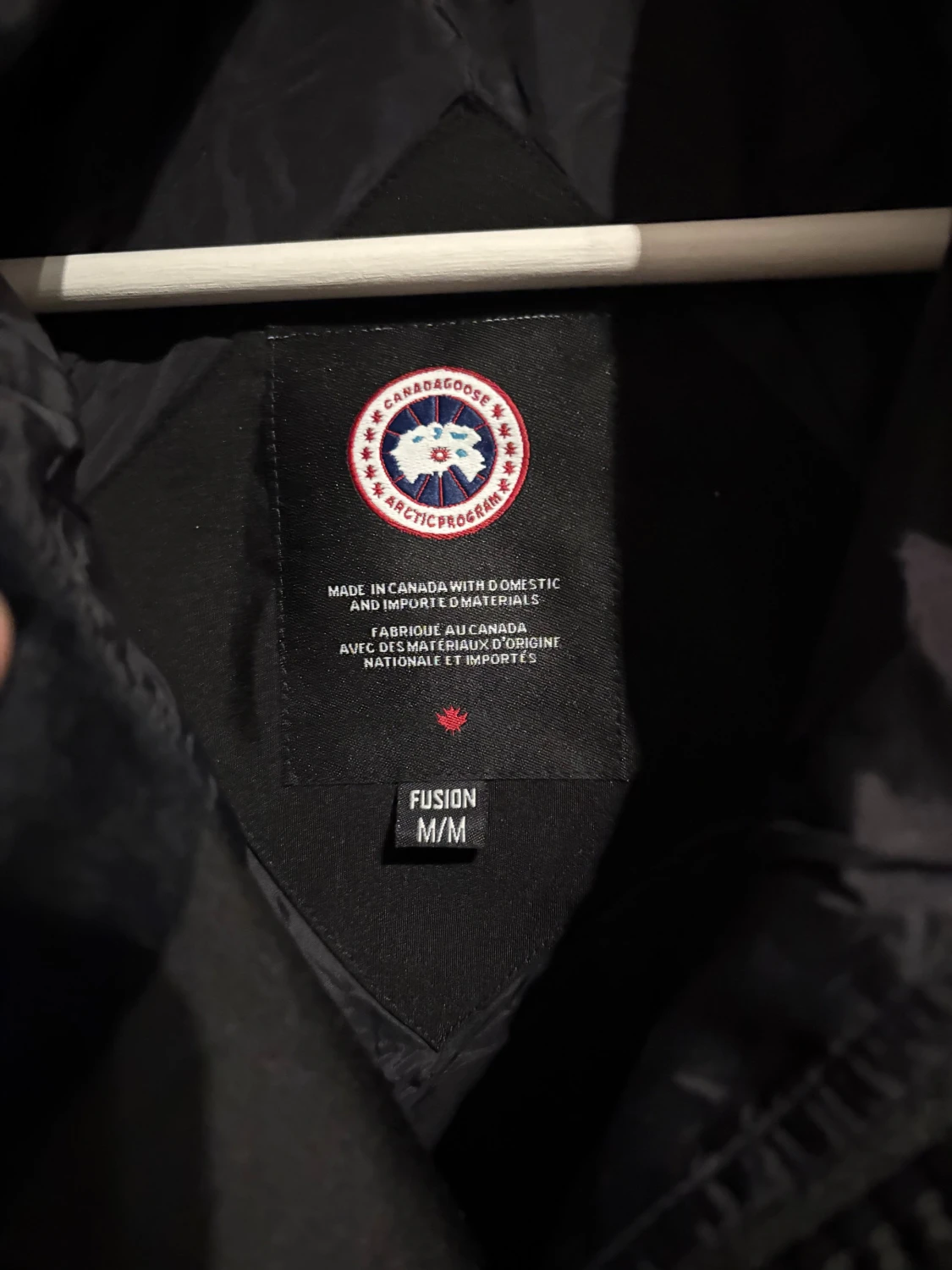 Svart pufferjacka från Canada Goose - 4