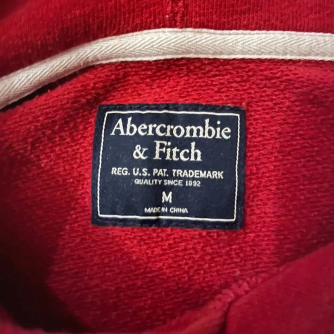 Vintage Abercrombie & Fitch hoodie - 2
