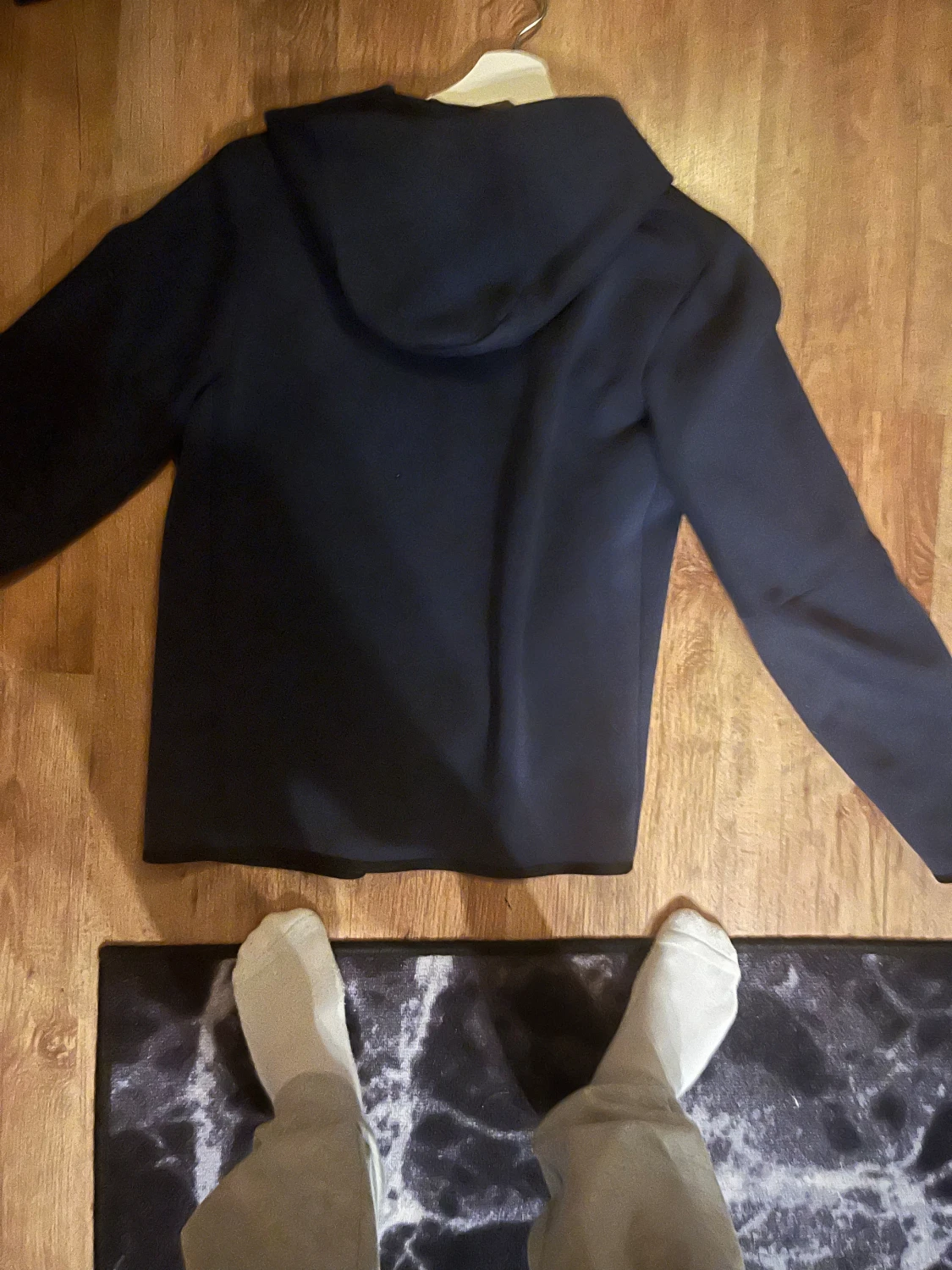 Mörkblå Nike tech med huva - 1