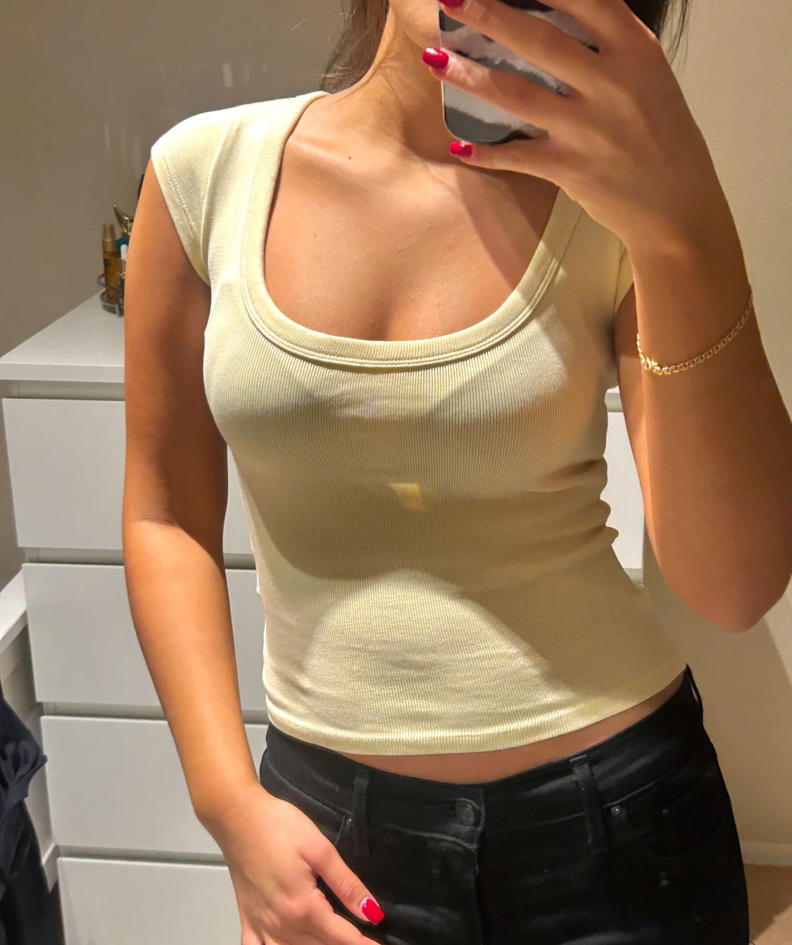 Ljusgul topp från Zara - 1