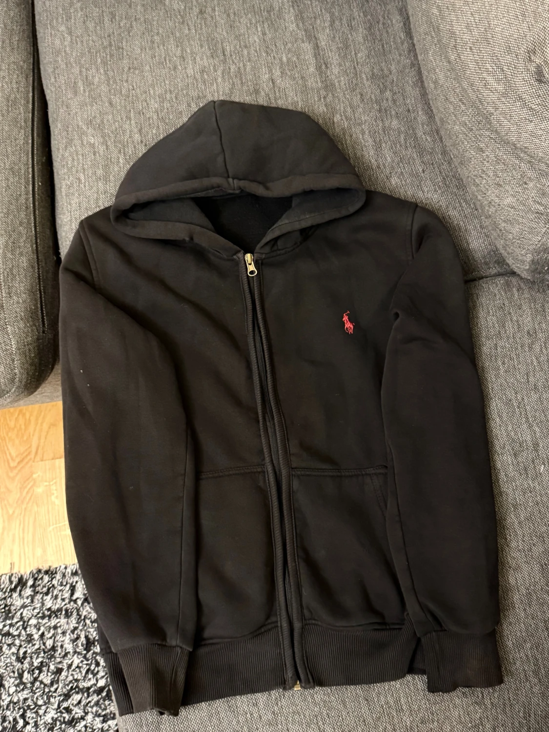 Svart hoodie från Polo Ralph Lauren - 1