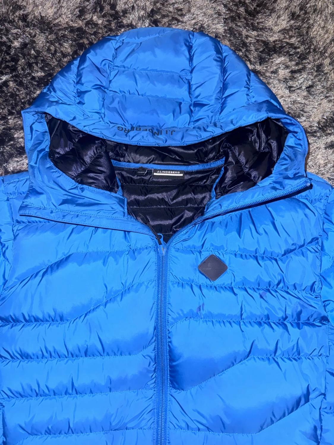 Blå dunjacka från J.Lindeberg - 1