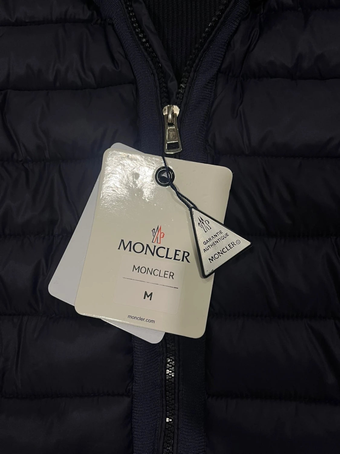 Mörkblå pufferjacka från Moncler - 4