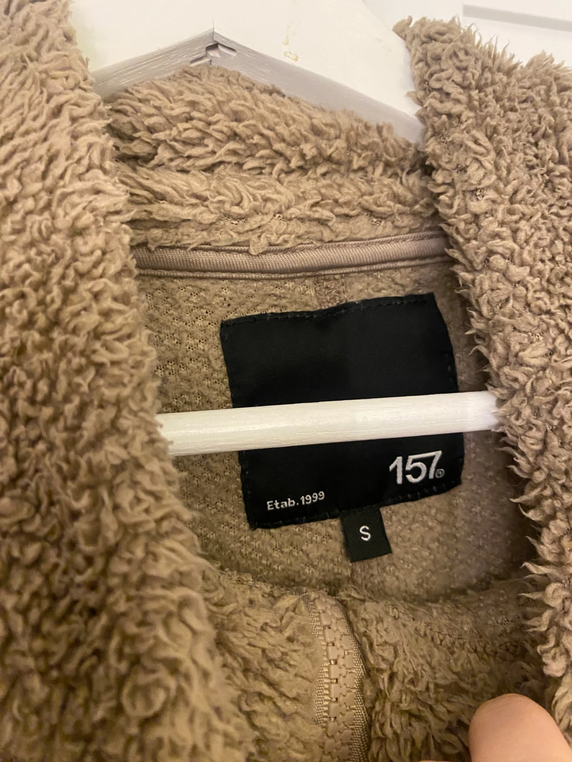 Beige teddyjacka från 157, storlek S - 3