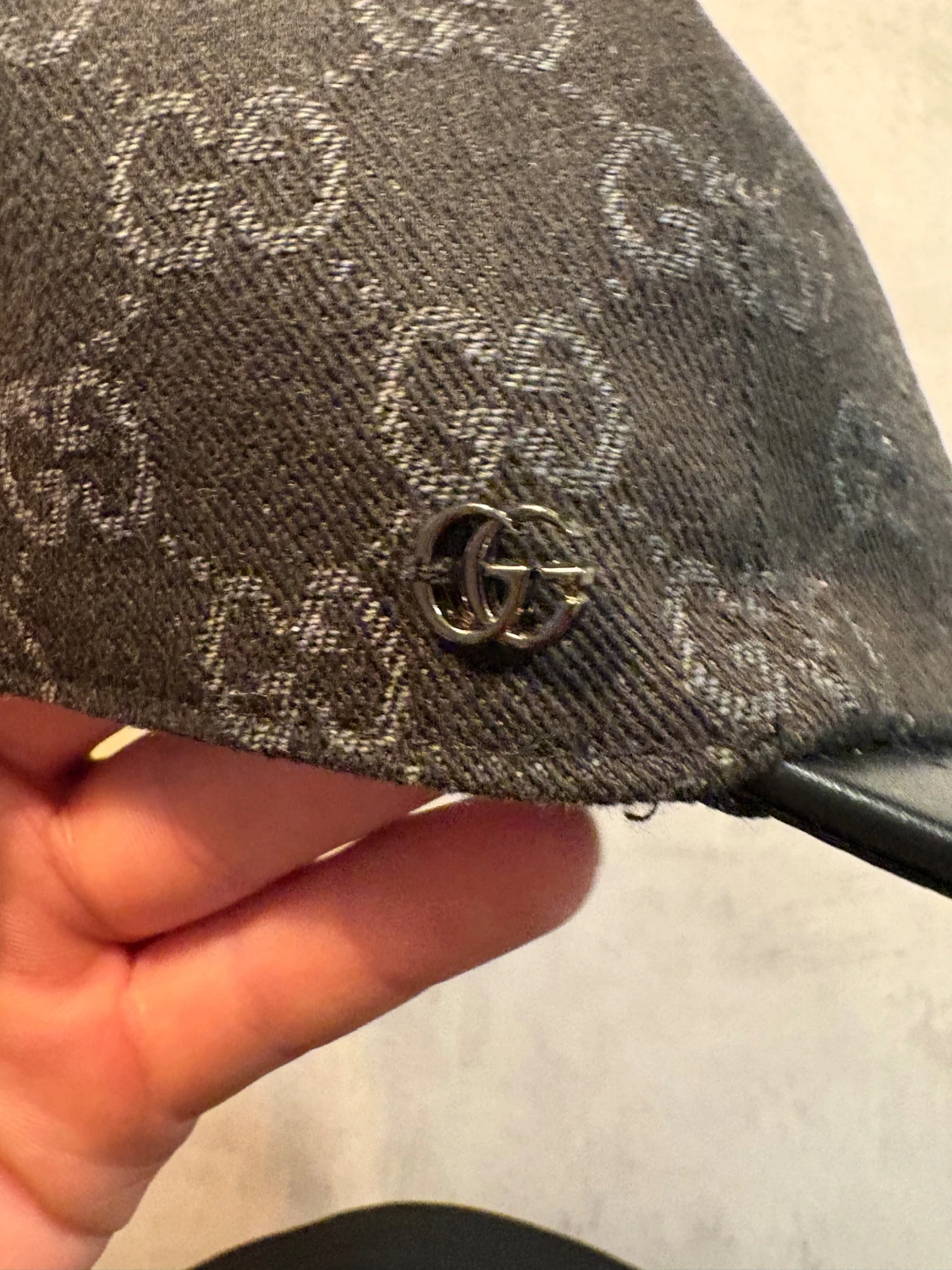 Svart Gucci keps med GG-mönster - 3