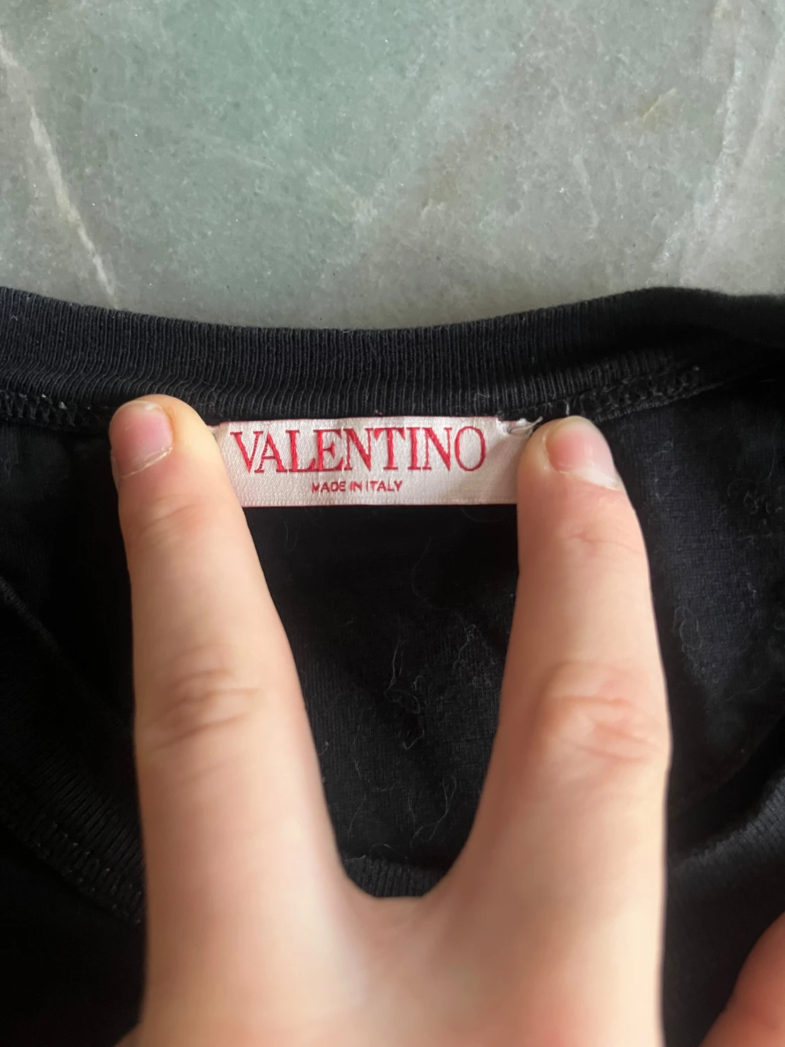 Svart Valentino t-shirt med patch - 2