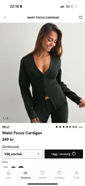 Tröja från Nelly - Superfin tröja från Nelly, endast testad men aldrig använd, strl M. Säljer för 100kr 💗