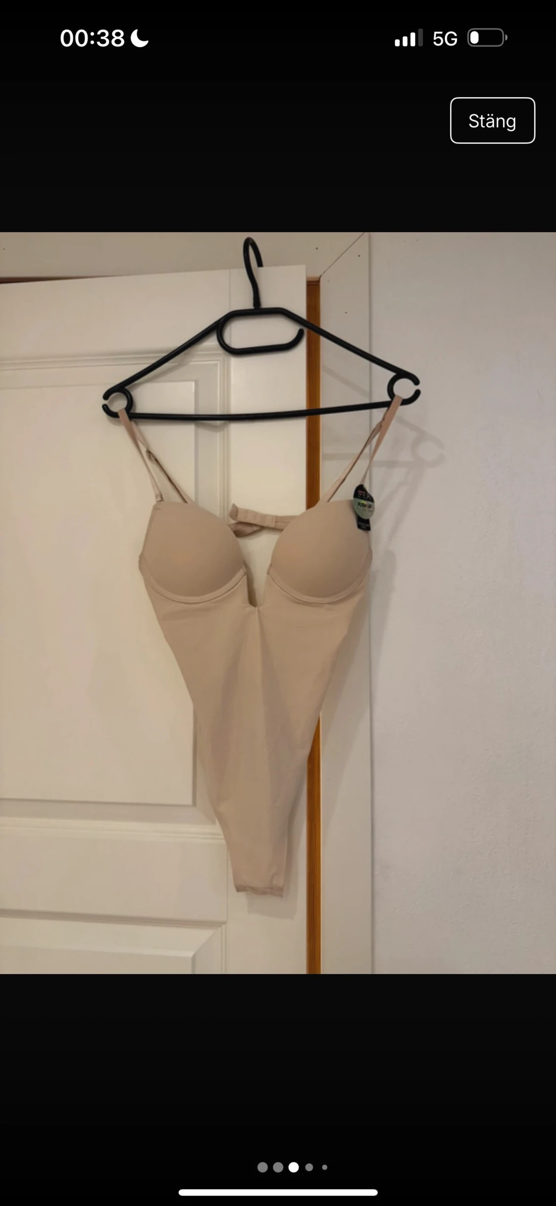 Beige push up body med öppen rygg - 2