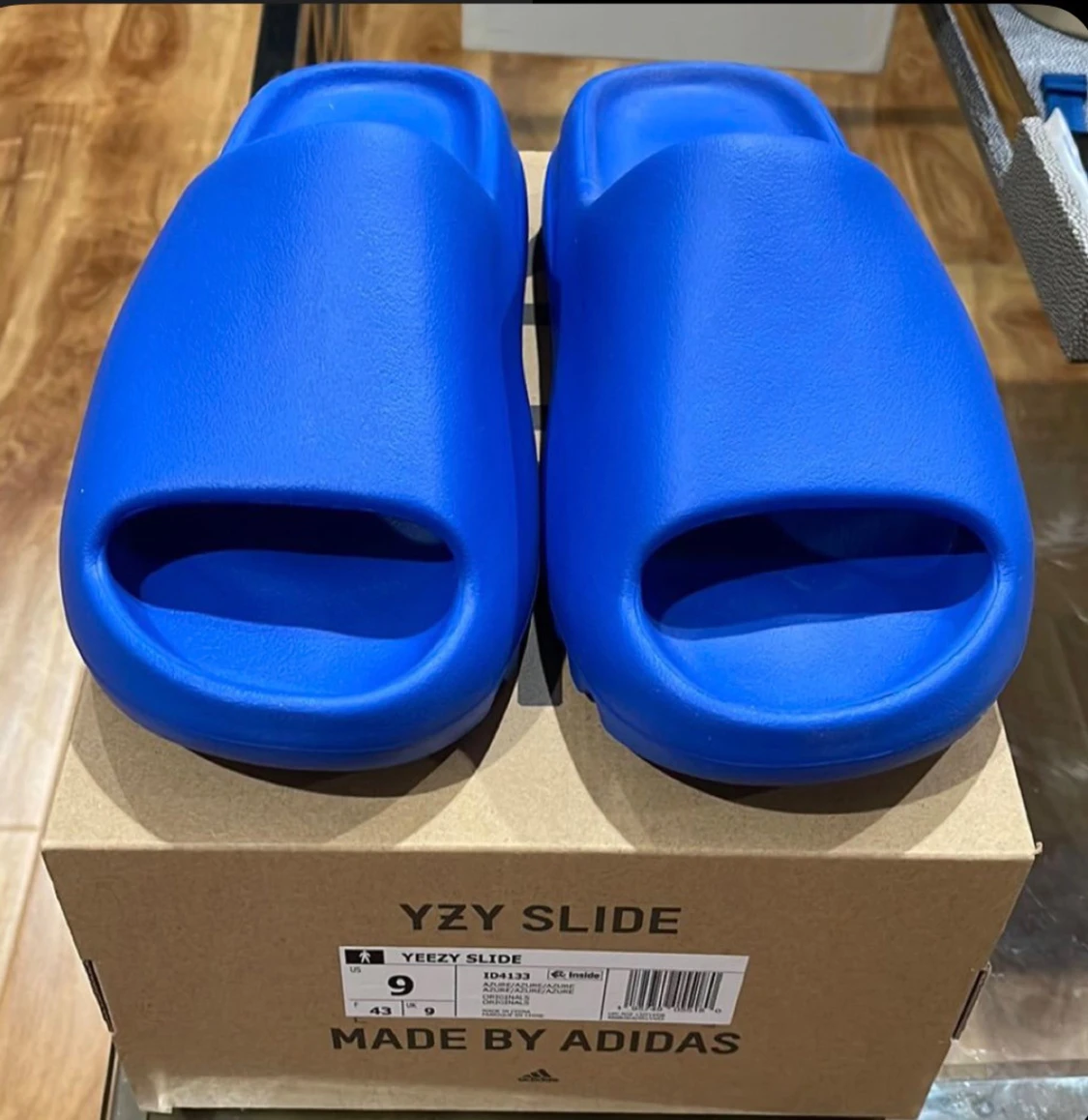 Adidas Yeezy Slide blå