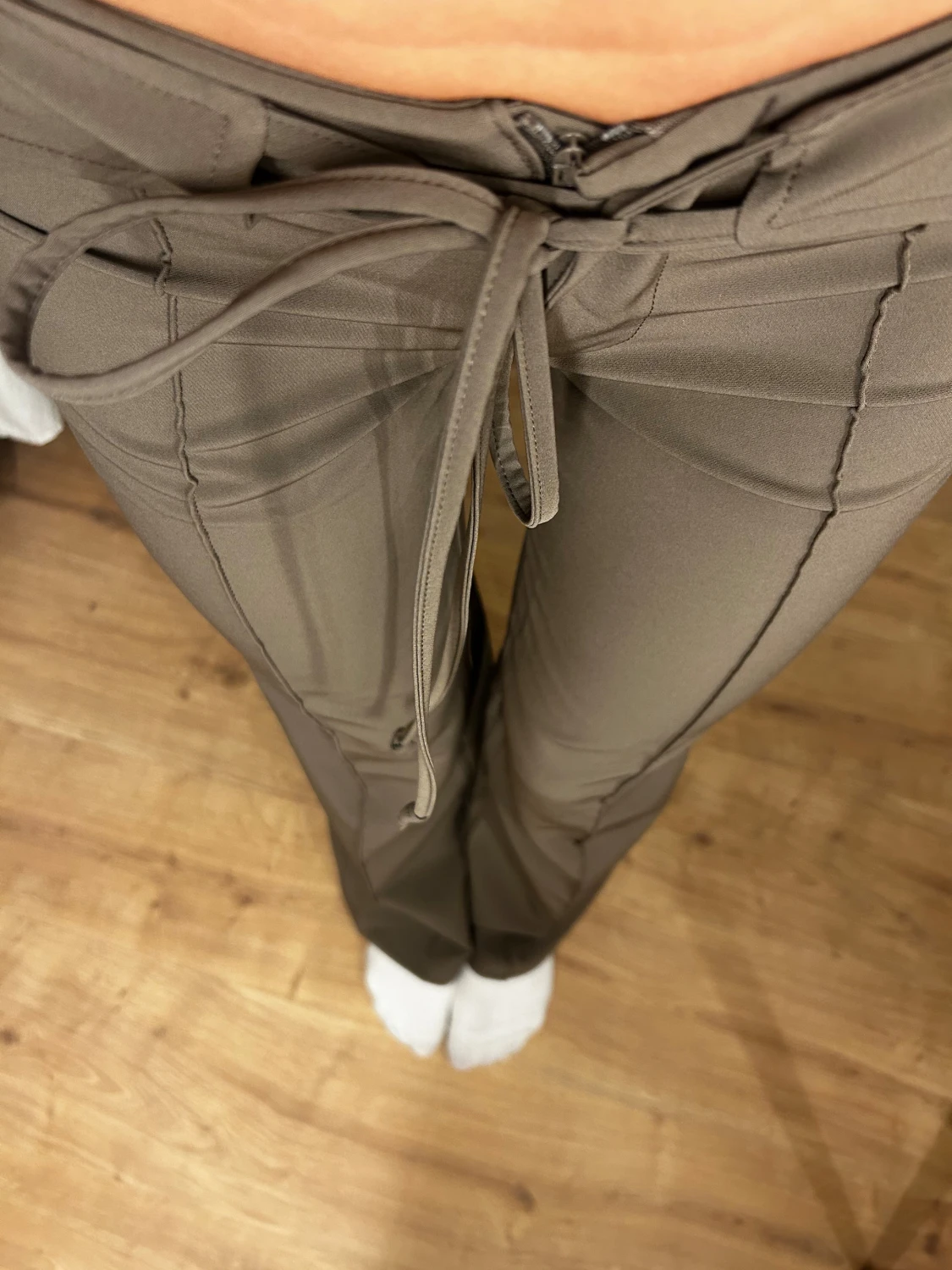 Taupe wide byxor med snörning XS - 1