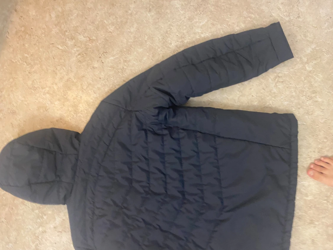 Svart pufferjacka Peak Performance - 2