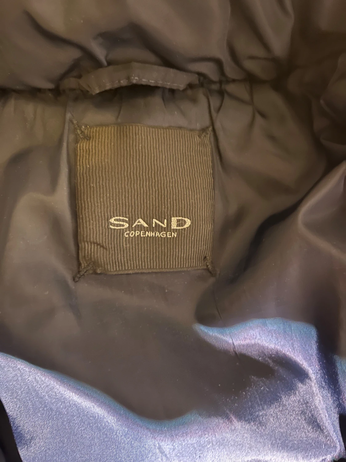 Mörkblå pufferjacka från Sand copenhagen  - 2