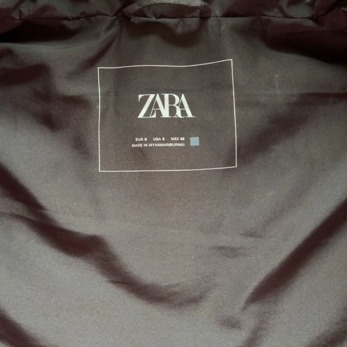 Brun quiltad dunväst från Zara - 1