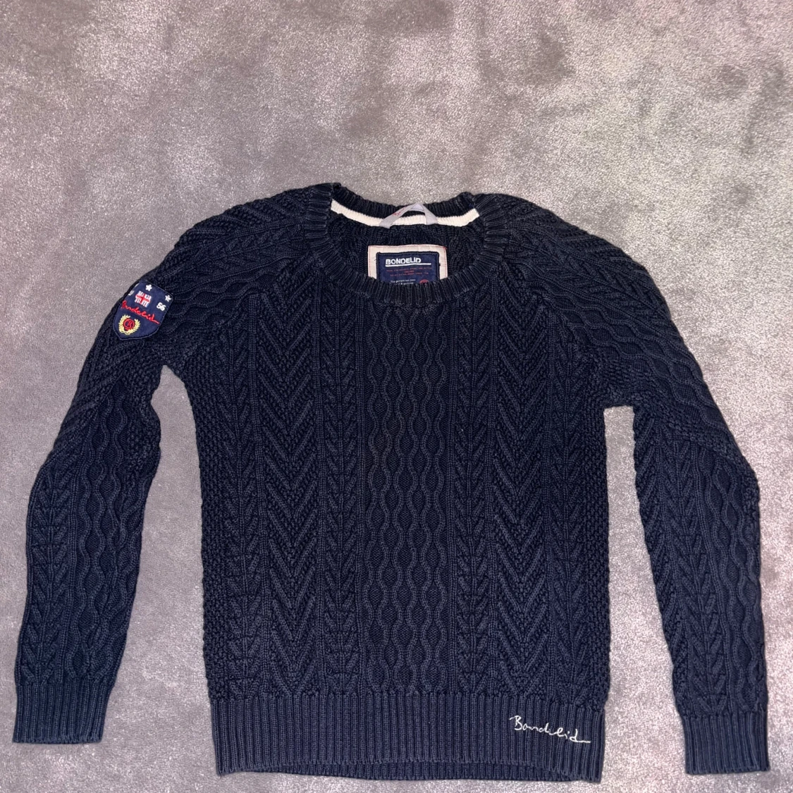 Stickad Bondelid tröja