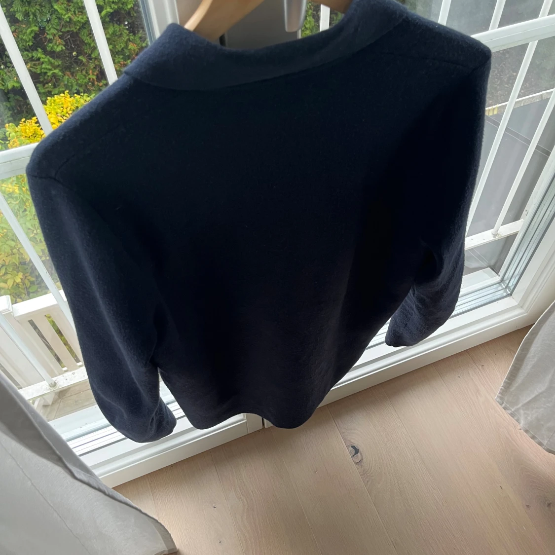 Marinblå fullzip från Samsøe Samsøe - 3