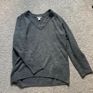 Stickad tröja - Snygg stickad tröja💗