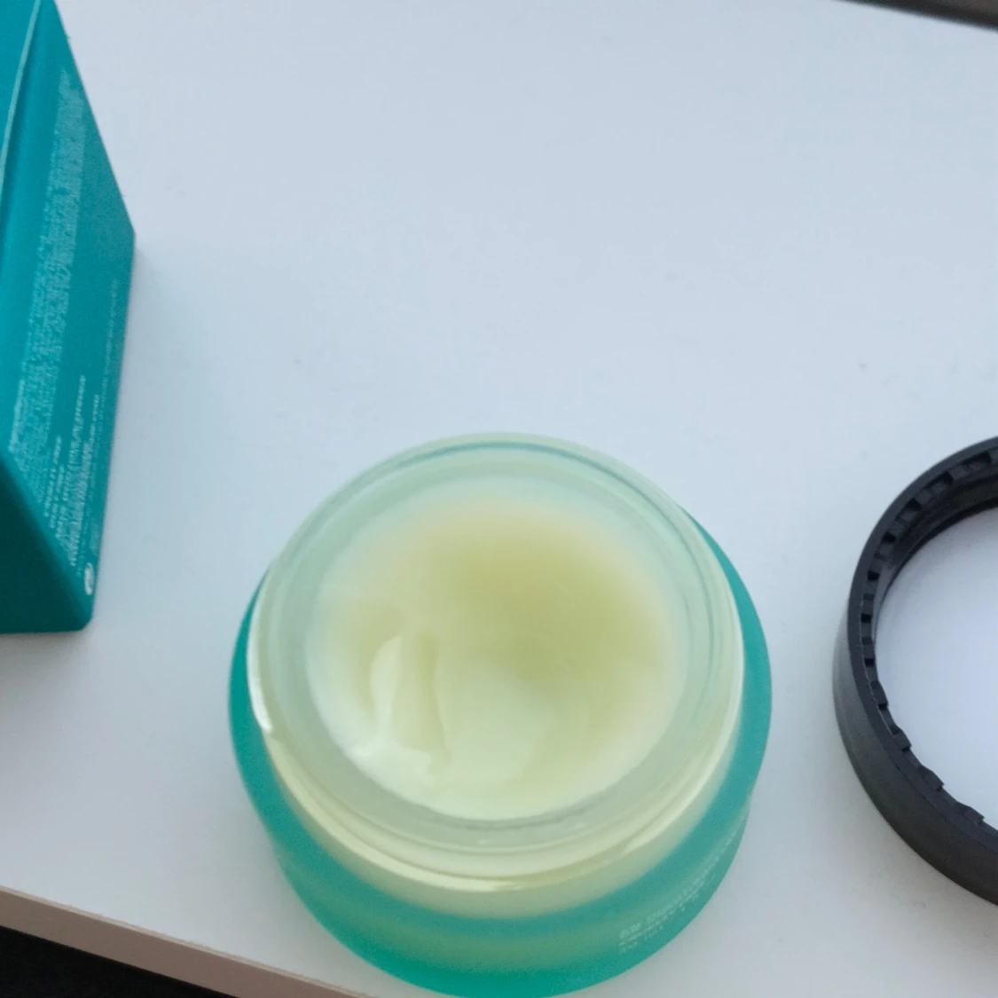 Emilia Löf Breathe Night Balm. Aktiverar, lugnar och ger näring. 30 ml / 1.0 fl oz. - 2