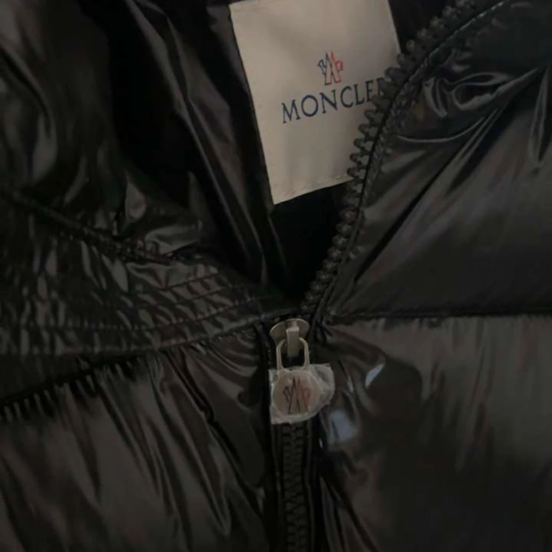 Svart Moncler jacka  - 1