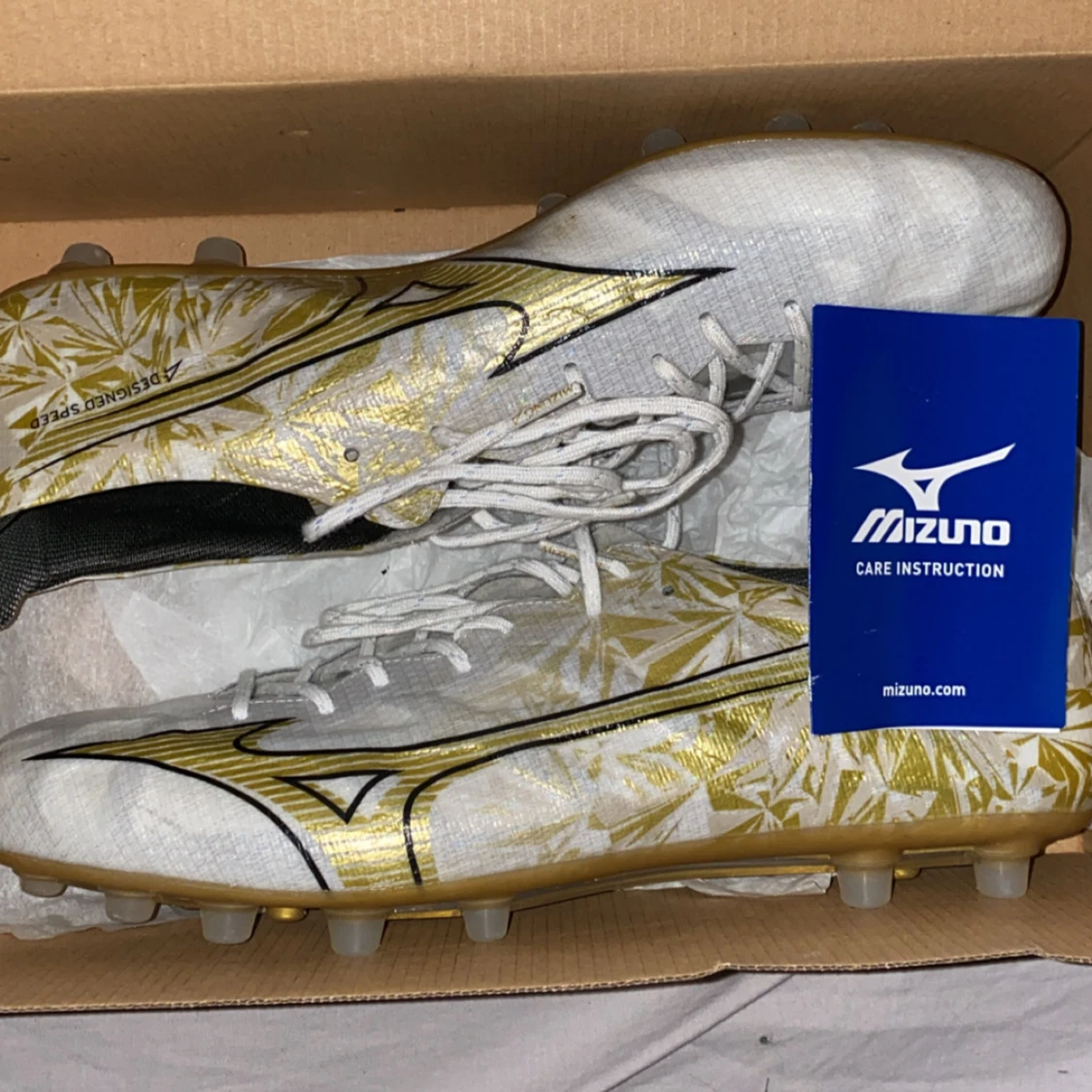 Mizuno α Elite AG fotbollsskor 44.5 - 1