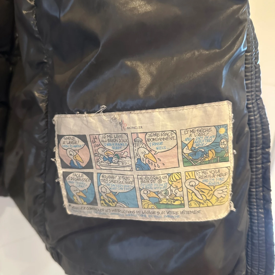 Mörkgrå dunjacka från Moncler - 2