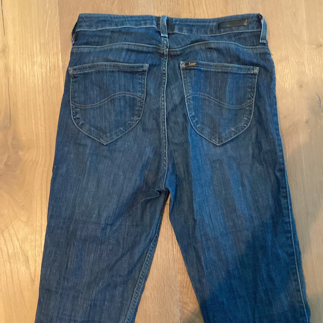 Mörkblå skinny jeans från Lee