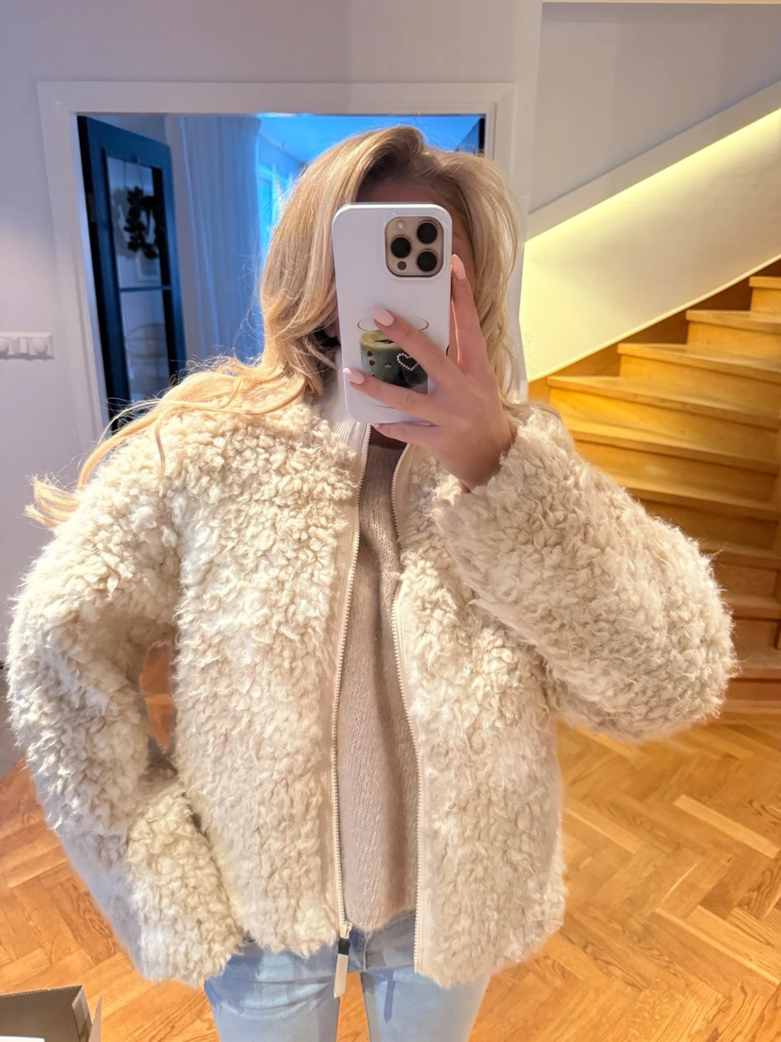 Beige teddyjacka med dragkedja - 5