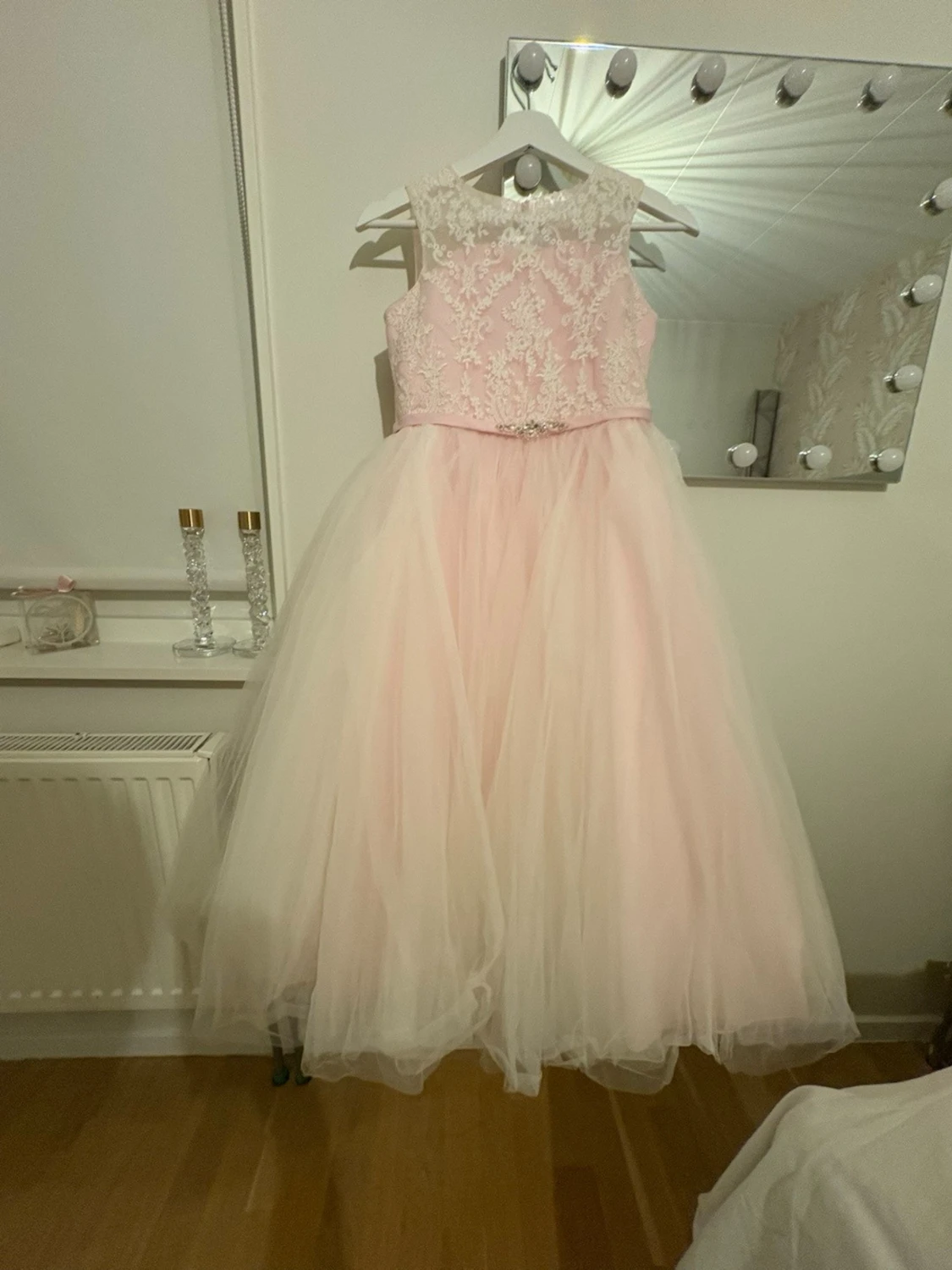 Ljusrosa långklänning med spets( flickkläder) - 3