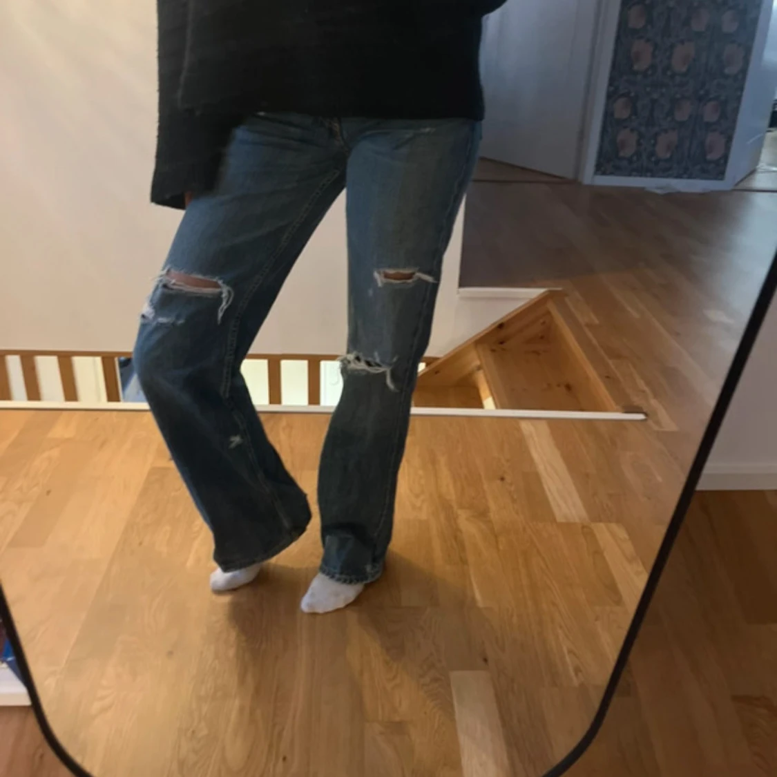 Blå slitna jeans bootcut - 2