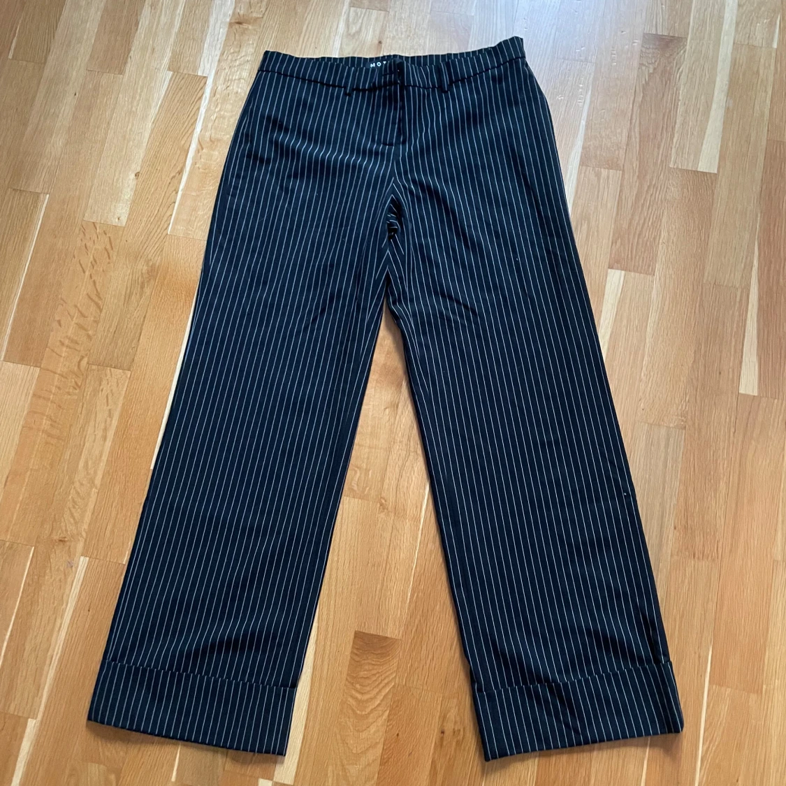 Oversized kostymbyxor