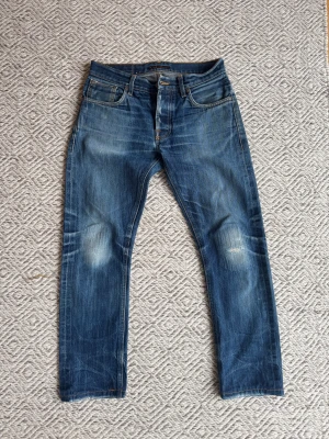 Selvage Nudie Jeans - Selvage Nudie jeans - Modell: Grim Tim - Storlek: W30/L30(uppsydda en bit) - skick: 9/10 - Nypris runt 3000kr