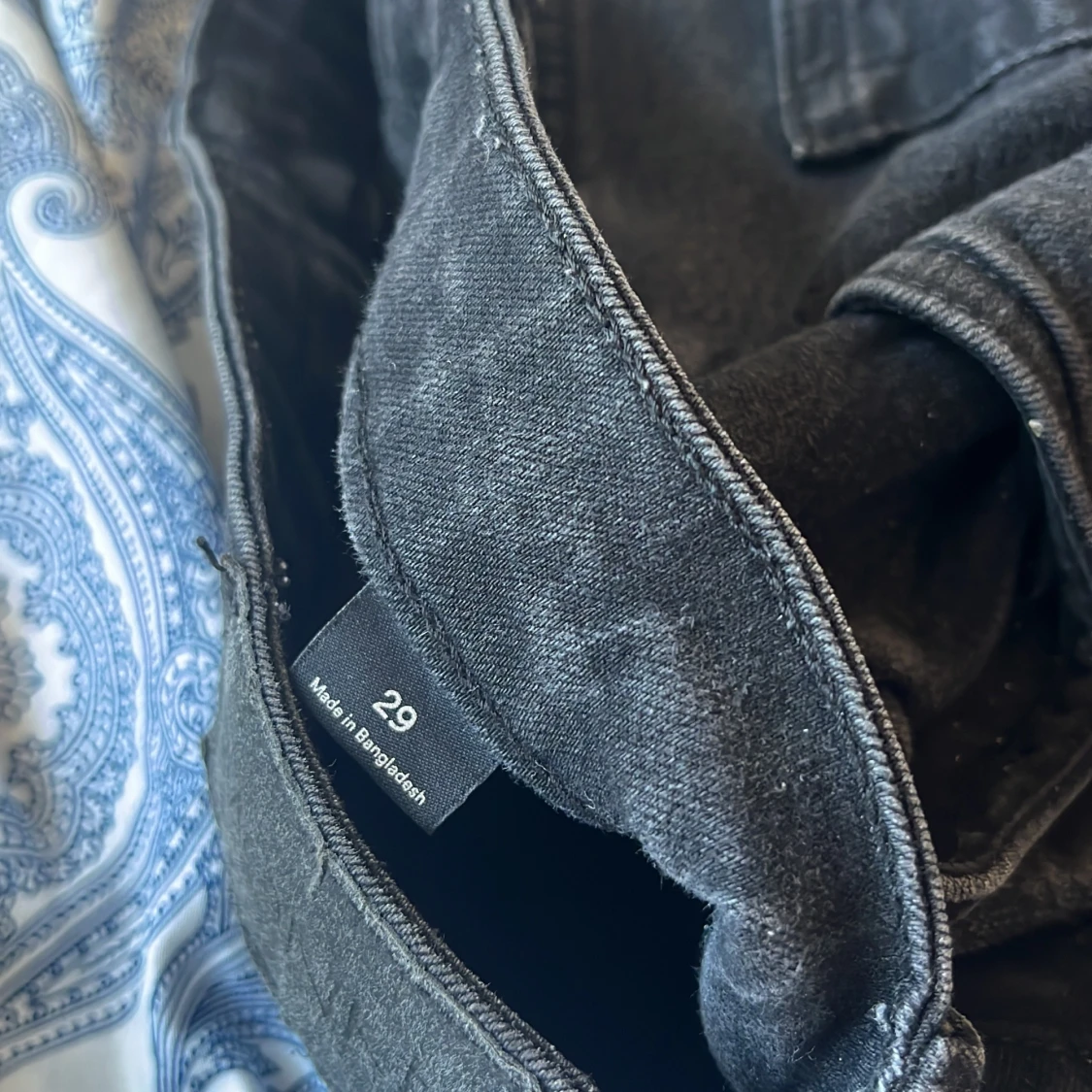 Svarta bootcut jeans i storlek 29 - 1