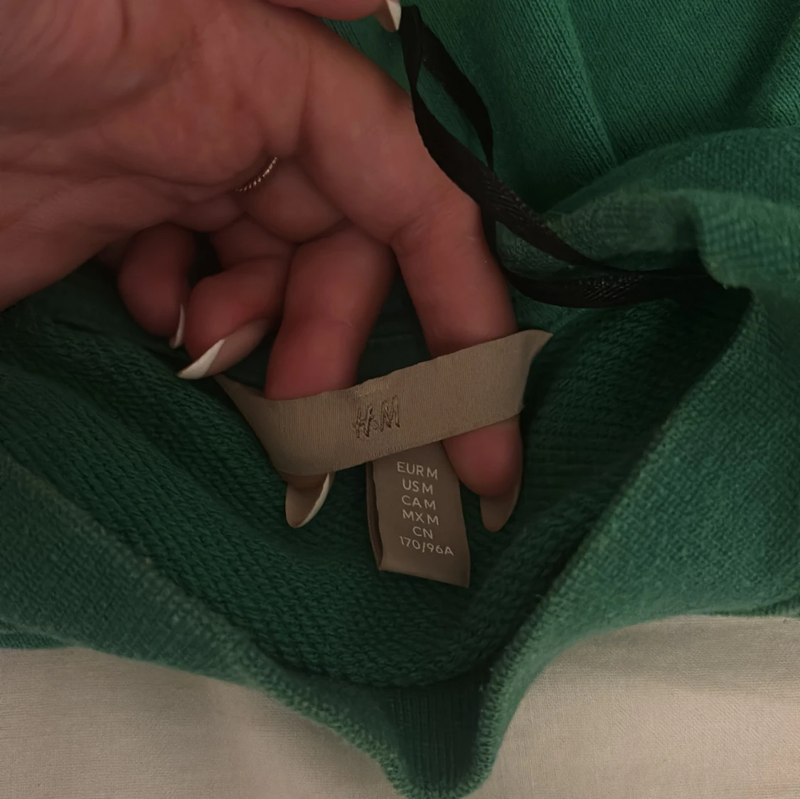 Grön sweatshirt SELF CARE CLUB H&M - 2