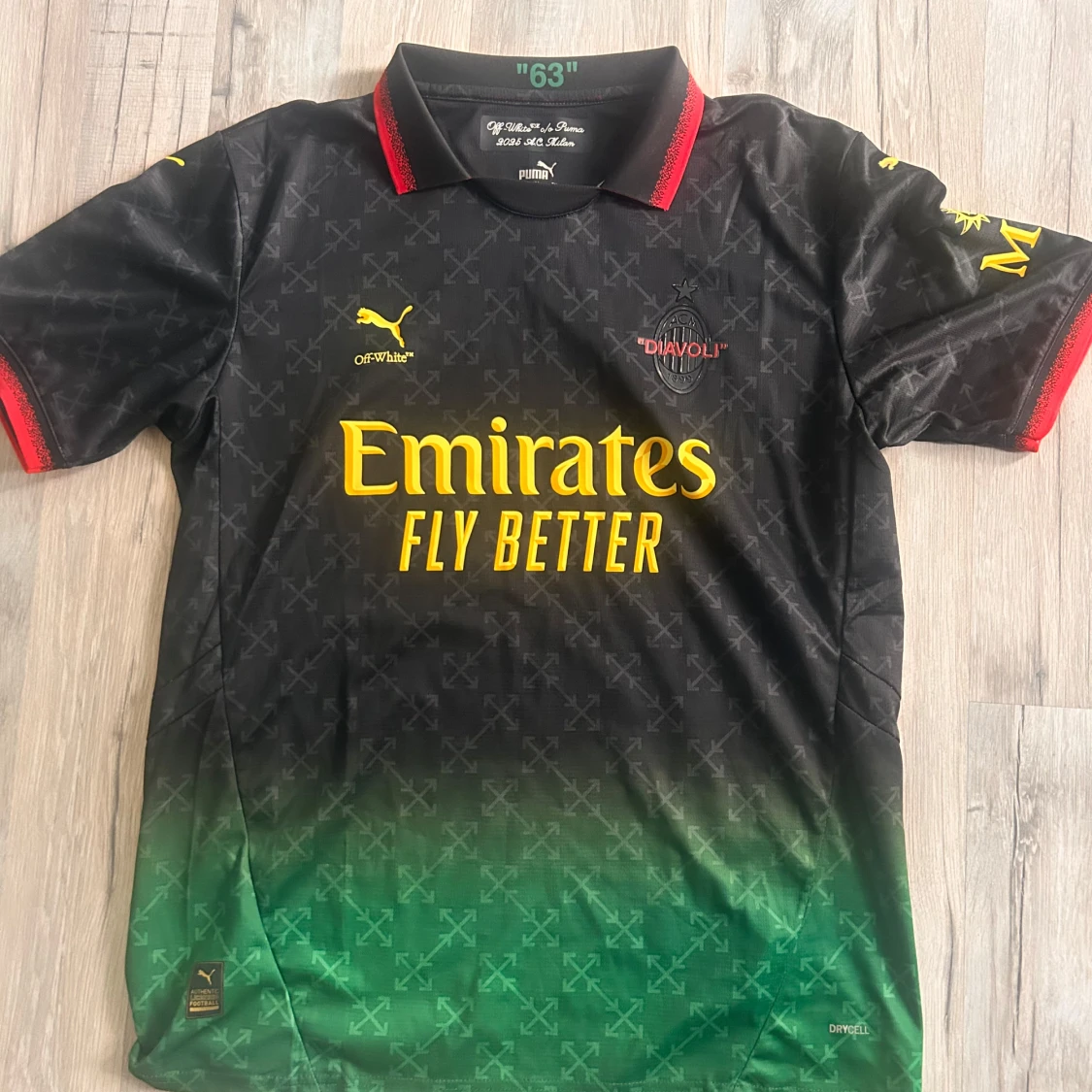 AC Milan fotbollströja