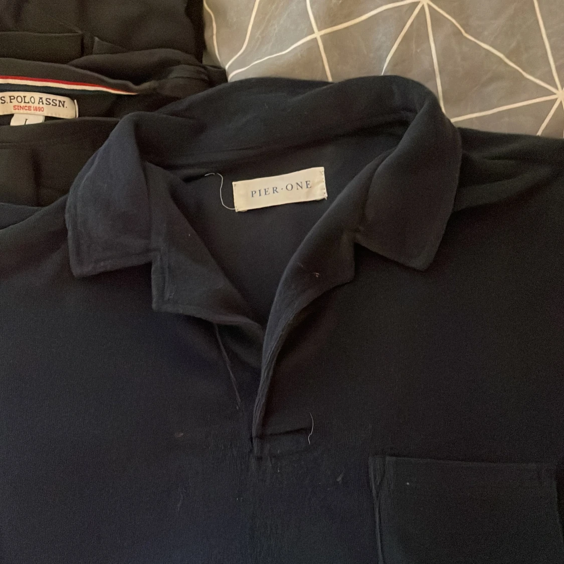 Mörkblå pikétröja från Pier One - 1