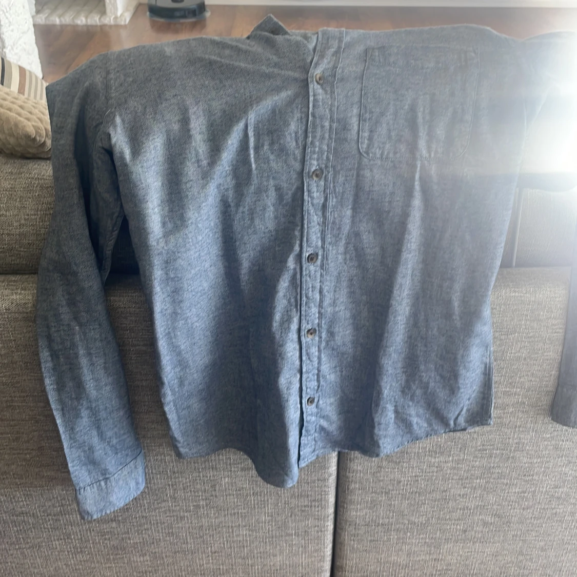 Blå långärmad skjorta i bomull - 1