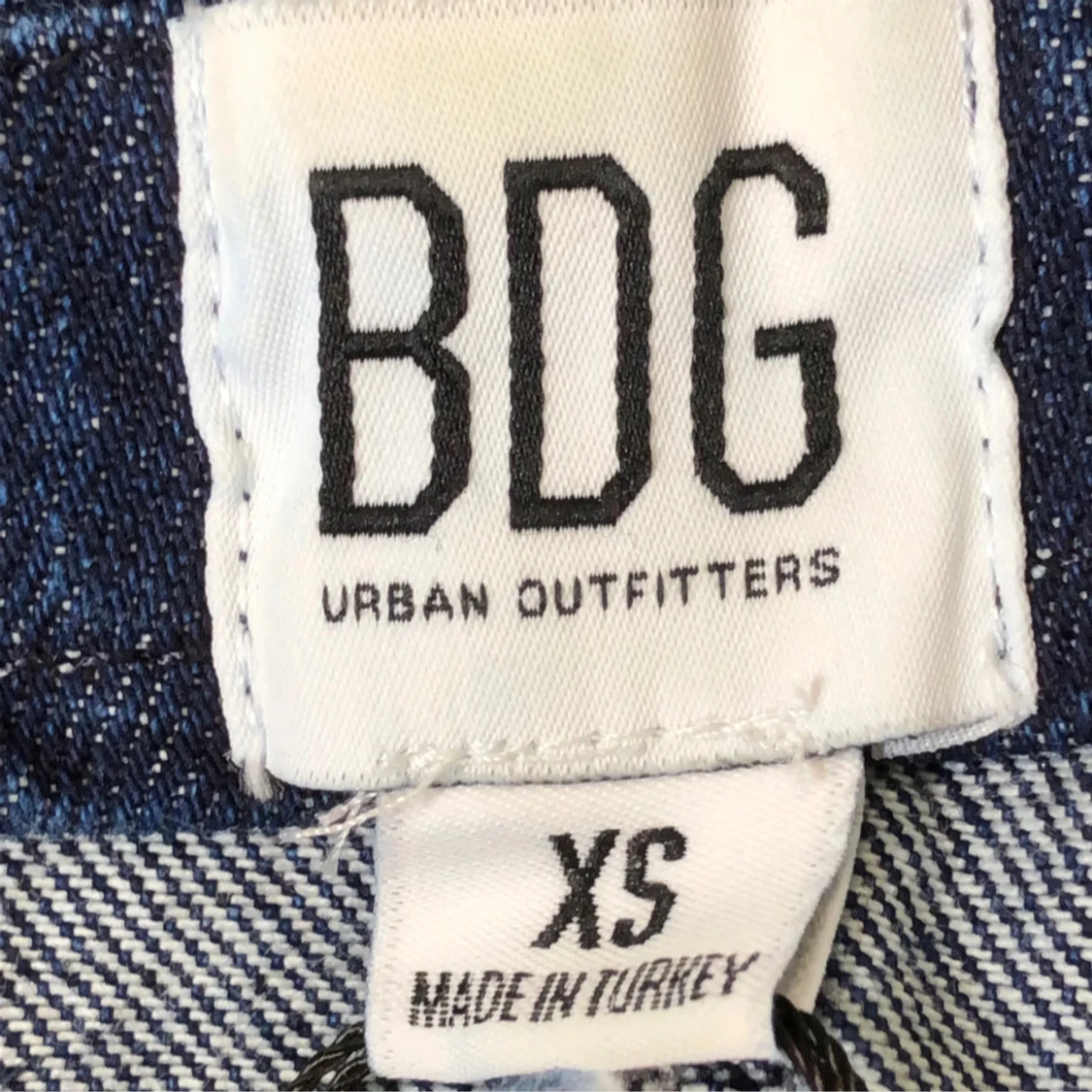 Mörkblå omlottjeanskjol BDG - 2