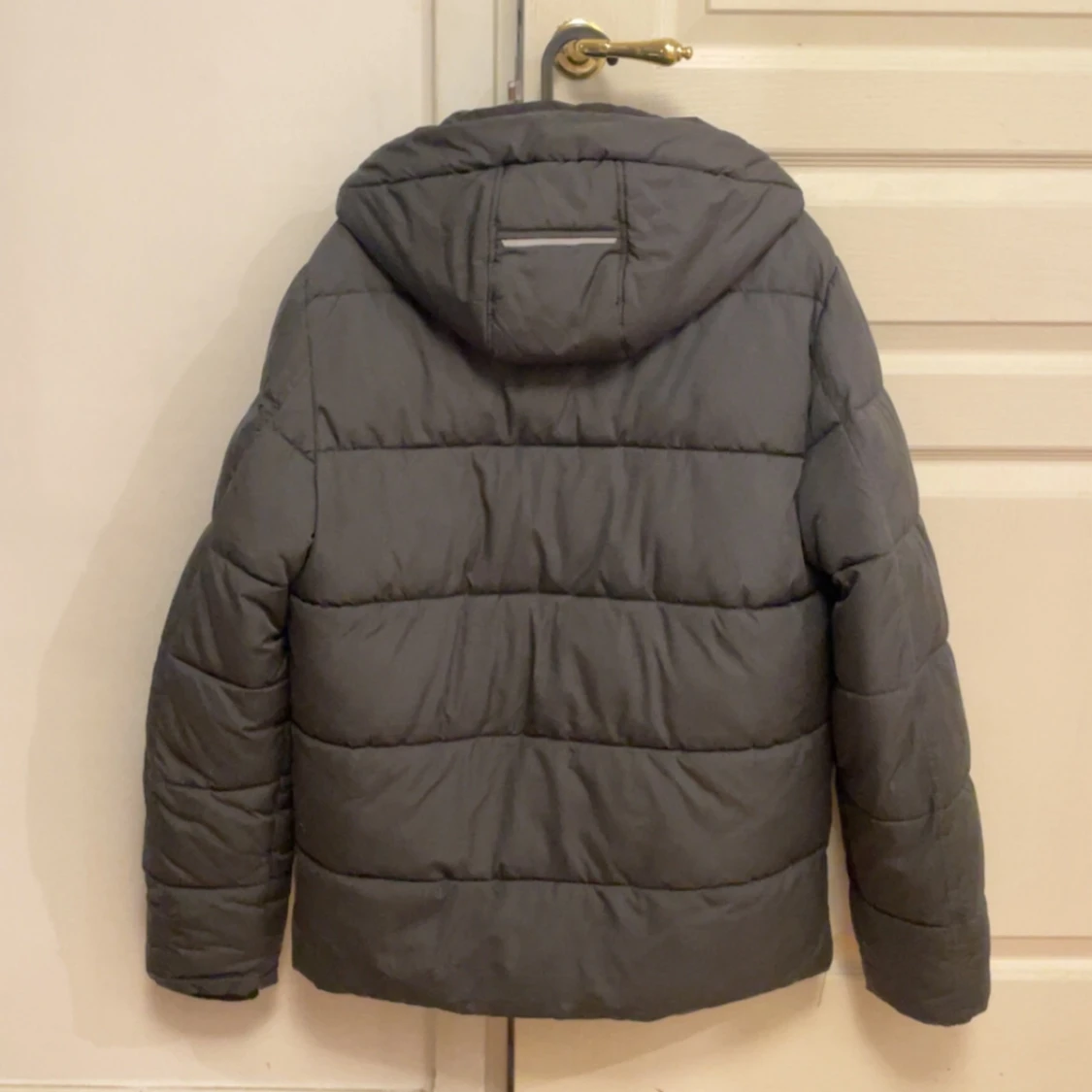 Svart pufferjacka från Garcia - 1