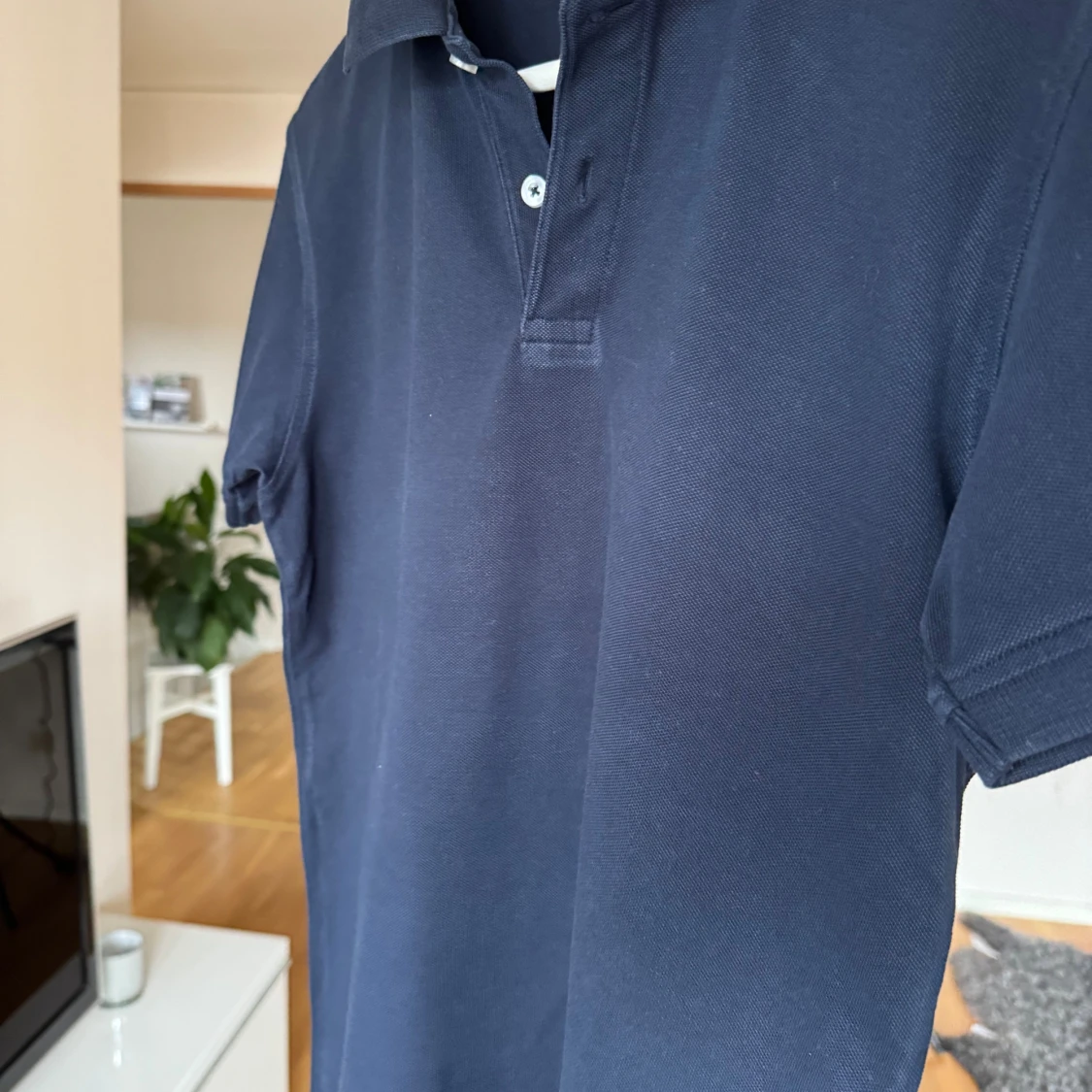 Marinblå pikétröja från Kappahl - 3